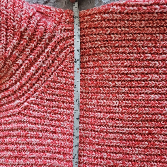 Loft Women's Salmon Pink Sweater - Picture 10 of 13